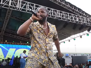 Nigeria rapt zichzelf naar de stembus