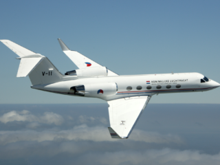 Het zakenvliegtuig van Defensie is continu stuk