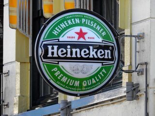 Beleggersvereniging VEB verwacht winstwaarschuwing Heineken: 'Vertrek uit Rusland niet pijnloos'