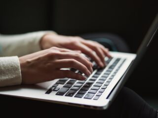 VVD-Tweede Kamerlid Daan de Kort lanceert meldpunt toegankelijkheid: 'Websites en apps van de overheid zijn niet toegankelijk genoeg'