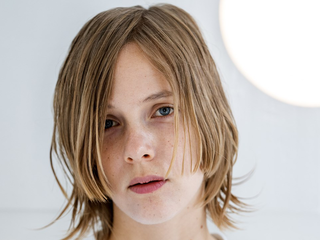 Marieke Lucas Rijneveld schrijft Boekenweekessay over eerste liefde