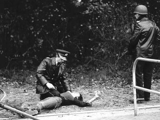 Ontruiming Moluks woonoord in Vaassen herdacht: 'Het leek wel oorlog'