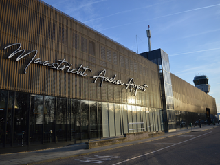 Wat gaat er gebeuren met Maastricht Aachen Airport?