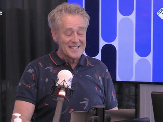 Peter Heerschop brengt een ode aan Louis van Gaal