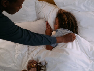 Nog steeds weinig bekend over behandeling voor kinderen met long covid