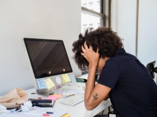 1 op de 5 werkenden zit opgesloten in z'n baan en dat kan anders