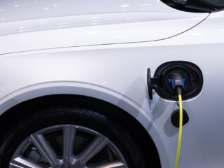 Noren massaal aan de elektrische auto: 'Is in Noorwegen heel aantrekkelijk'