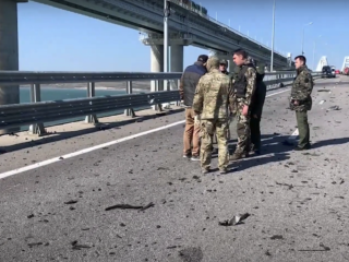 Poetin door aanval op Krimbrug 'dichterbij ondergang': maar wat wordt zijn respons?