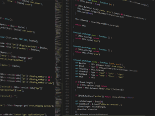 Chatbot chatGPT verzint vragen voor radiogesprek over chatbots