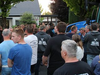 Politici reageren op boerenprotest bij huis minister Van der Wal: 'Dit is onacceptabel'