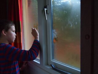 De druk op de jeugdzorg drukt ook op de schouders van de ouders