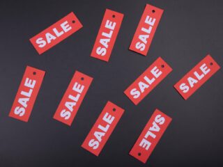 Dichte winkels op Black Friday: greenwashing of een eerlijke actie?