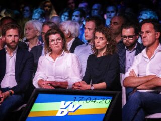'Je kunt je afvragen of weigeren debat met JA21 en BBB democratisch is van de VVD'
