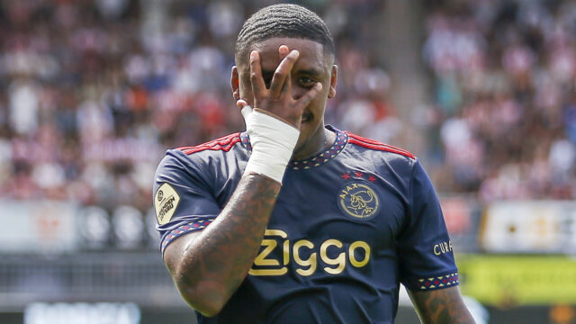 Doelpunt Steven Bergwijn genoeg voor volle winst Ajax