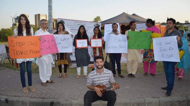 Eerste transgender advocaat Pakistan: 'Overdag moest ik bedelen op straat'