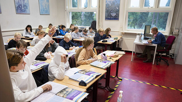 Steeds meer ouders kunnen schoolspullen voor kinderen niet betalen