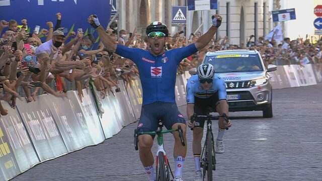 Sonny Colbrelli klopt Remco Evenepoel in strijd om Europese titel wielrennen