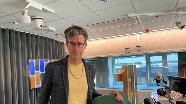 Erik Dijkstra over duizendste Per Seconde Wijzer: 'Kees Driehuis heeft het programma gereanimeerd'