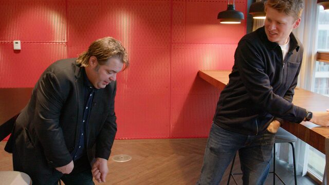 Bureau Sport: 'Hopelijk rijdt Max zondag Hamilton van de baan'