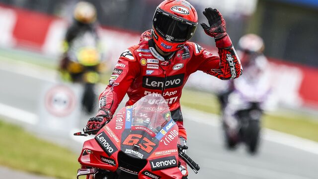 Francesco Bagnaia wint TT van Assen