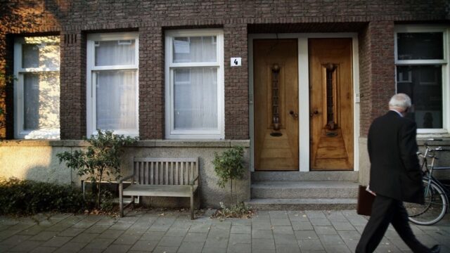 Stand.nl: 'We moeten allemaal aan de videodeurbel'