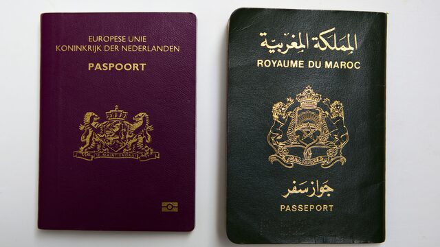 'Criminelen konden aan valse paspoorten komen dankzij corrupte ambtenaren'