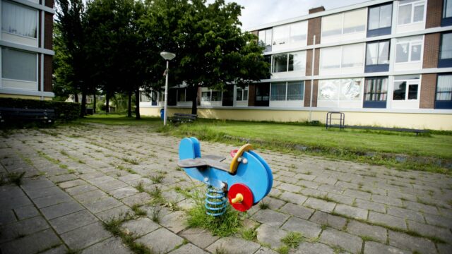Dreigende uithuiszetting: 'Een optie nu is slapen op luchtbed in een klaslokaal'