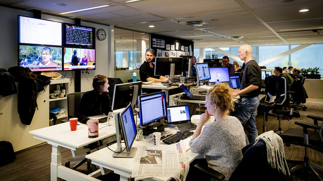 Volkskrant bestaat 100 jaar: 'We hebben honderd Nederlanders tussen 0 en 100 jaar geïnterviewd'