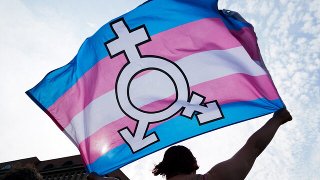 Theaterstuk over transgender zoon: 'Ik heb heel lang gedacht 'het zal je maar gebeuren''