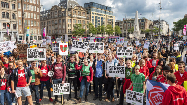 Het leenstelsel moet mét compensatie worden afgeschaft: ‘Het is een mislukt experiment’