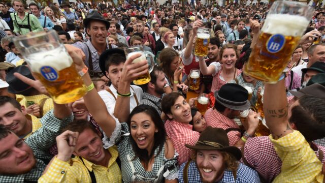 Alledaagse Vragen – Waarom is het Oktoberfest in september?