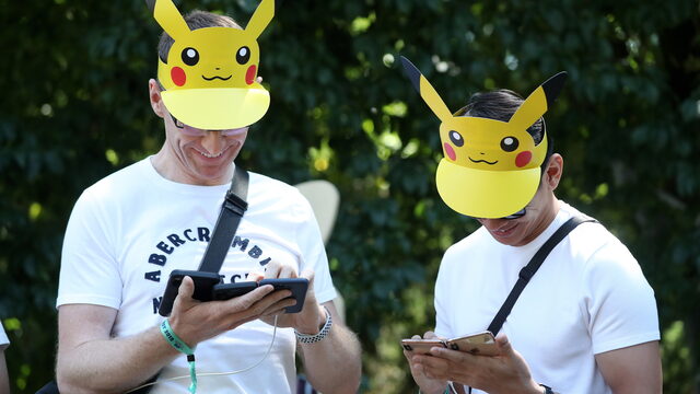 Het succes van Pokémon kent geen grenzen: winkels beveiligd en kaarten voor miljoenen euro's