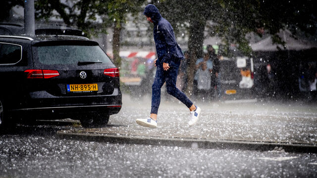 Schade door hagel gaat toenemen: 'hoe verder van de kust, hoe groter de kans'