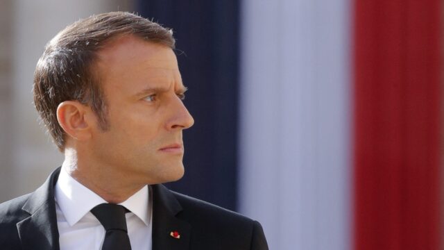 Macrons geblunder als vredesduif