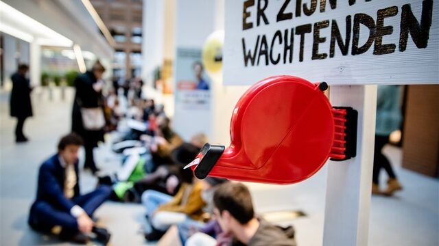 Stand.nl: 'Waarom lukt het maar niet om de jeugdzorg goed te laten werken?'