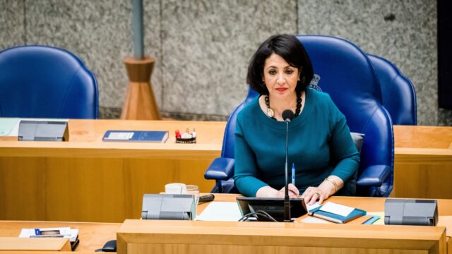 Oud-griffier over Arib als Kamervoorzitter: 'Er werden onverklaarbare besluiten genomen'