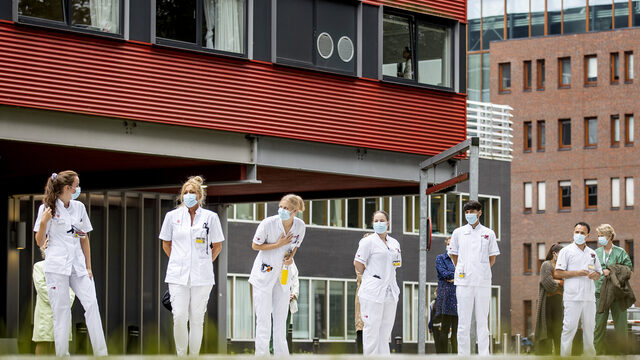 Grootste staking in umc's ooit, duizenden medewerkers leggen het werk weer neer