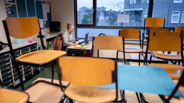 Scholieren gebruiken onopgemerkt tekstgenerator ChatGPT voor opdrachten