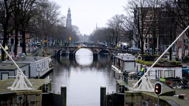 Wat maakt Amsterdam zo’n zure stad?