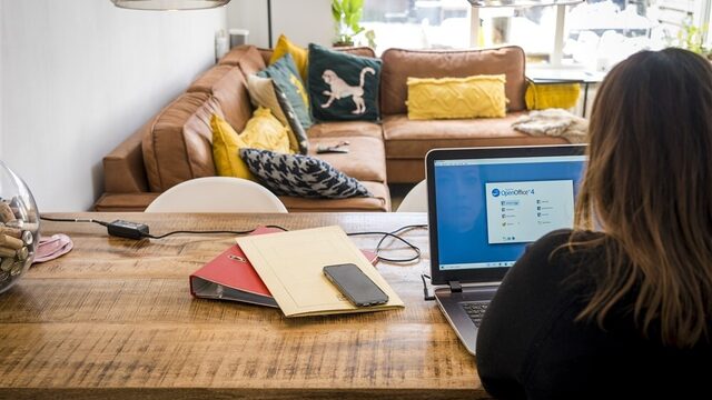 Stand.nl: 'Zoveel mogelijk thuiswerken moet de norm worden'