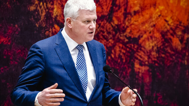 Chris van Dam: te weinig 'gevoel van christendemocratie' bij Hoekstra