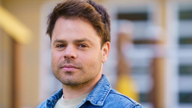Roel van Velzen was altijd bang om in het Nederlands te zingen. Tot nu