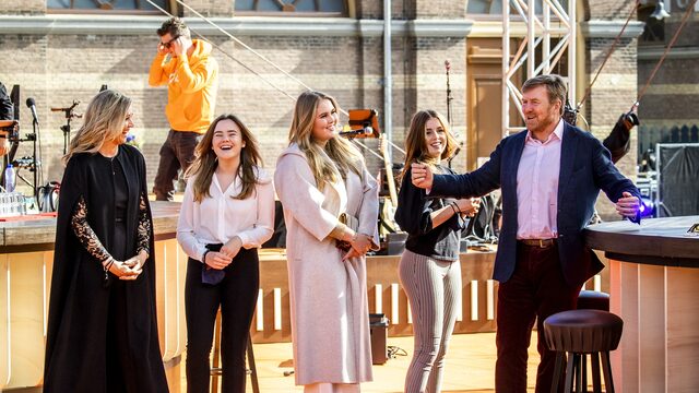Luister Koningsdag live op NPO Radio 1