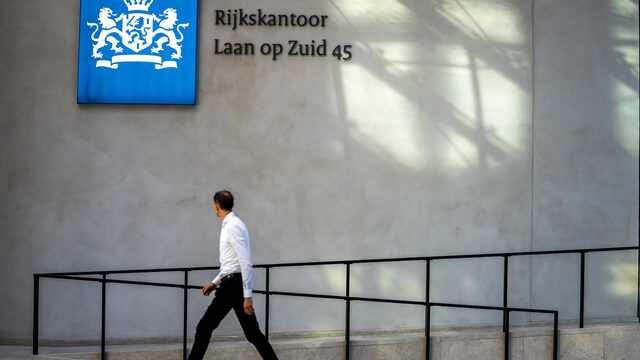 Zwarte lijsten Belastingdienst in strijd met wet: 'Ik ben alles kwijtgeraakt'