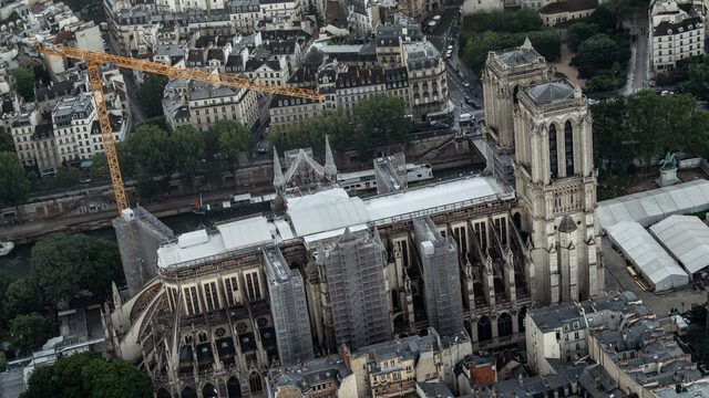 Restauratieplan Notre-Dame goedgekeurd: 'Parijzenaren zijn ontzettend kwaad'