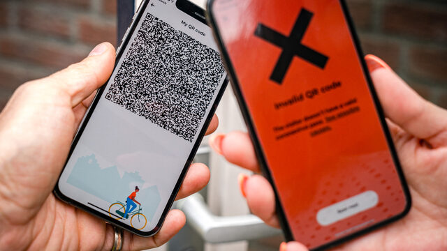 Wél gevaccineerd, géén corona-app vanwege privacy. Wat dan?
