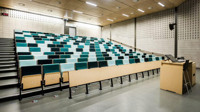 'Door overvol academisch jaar is er te weinig tijd voor onderzoek'