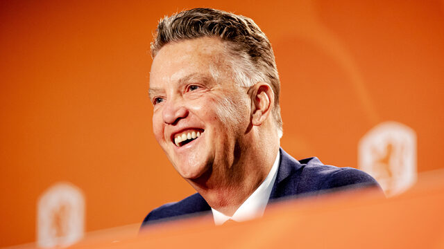 Louis van Gaal nieuwe bondscoach van Nederland: 'Wie zou het anders moeten doen, aldus Van Gaal'