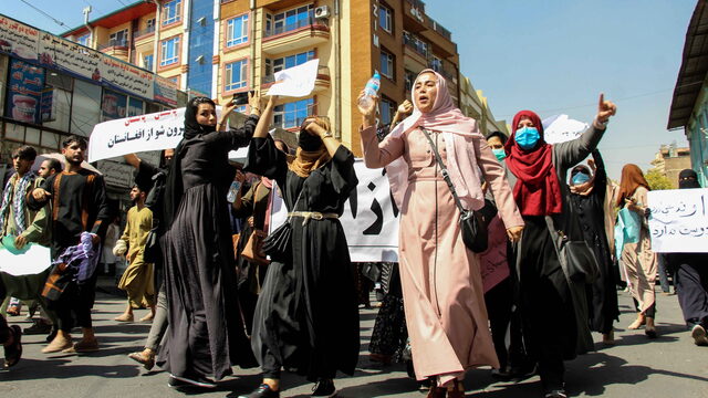 'Zodra de Taliban kwamen, zag je alleen nog islamitisch en mannen op tv'