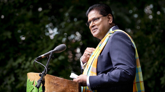 President Suriname: excuses slavernijverleden van Amsterdam zeer goed ontvangen
